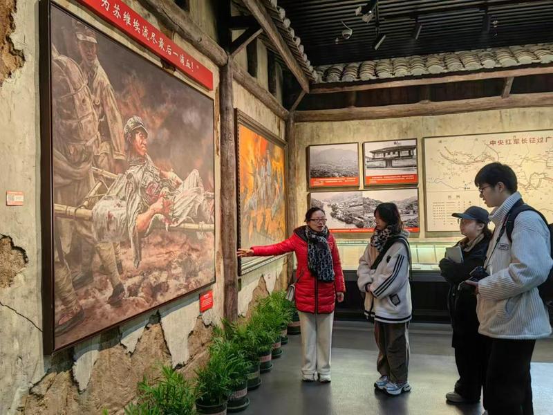 公司组织员工团队开展红色实践研学活动