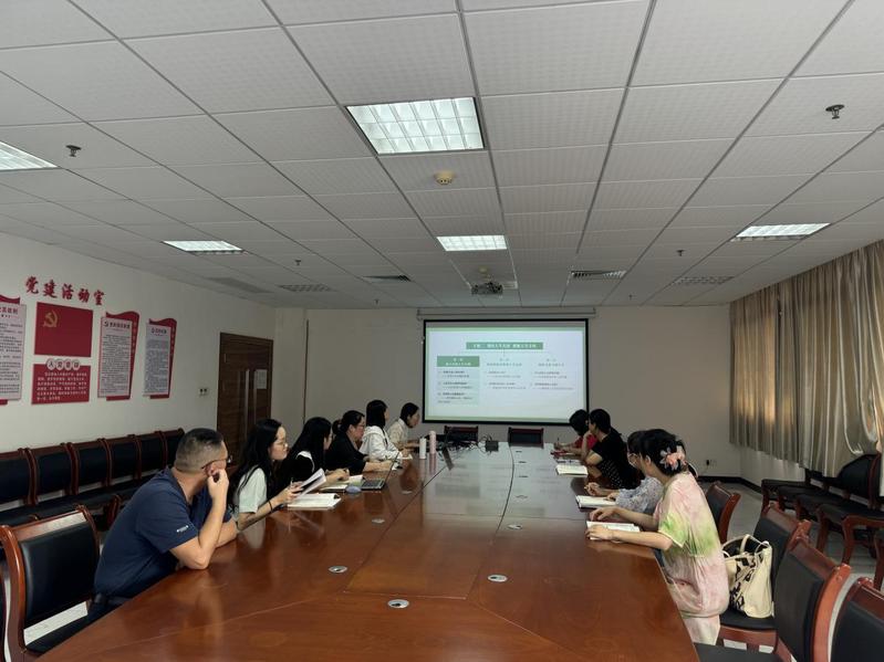 凝心聚力研教法，携手并进促发展——太阳成集团tyc234cc古天乐思想道德与法治教研室召开第二次备课会